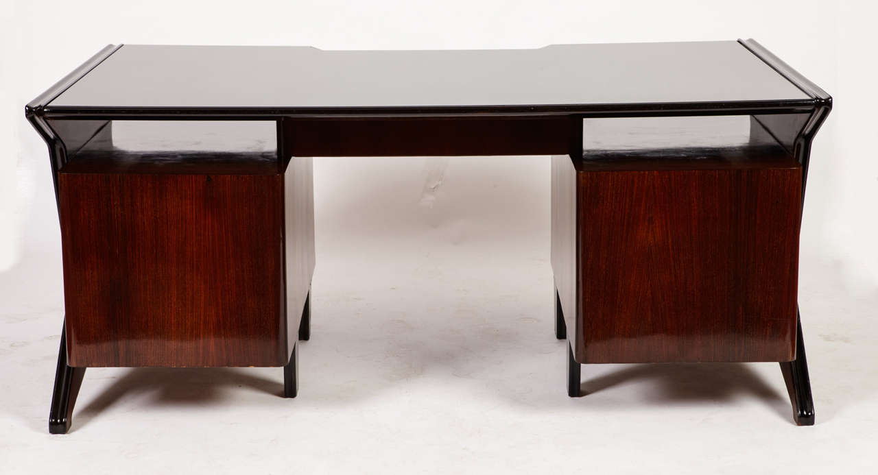 Brass Important Executive Rosewood Desk Attributed to Carlo de Carli, 1950